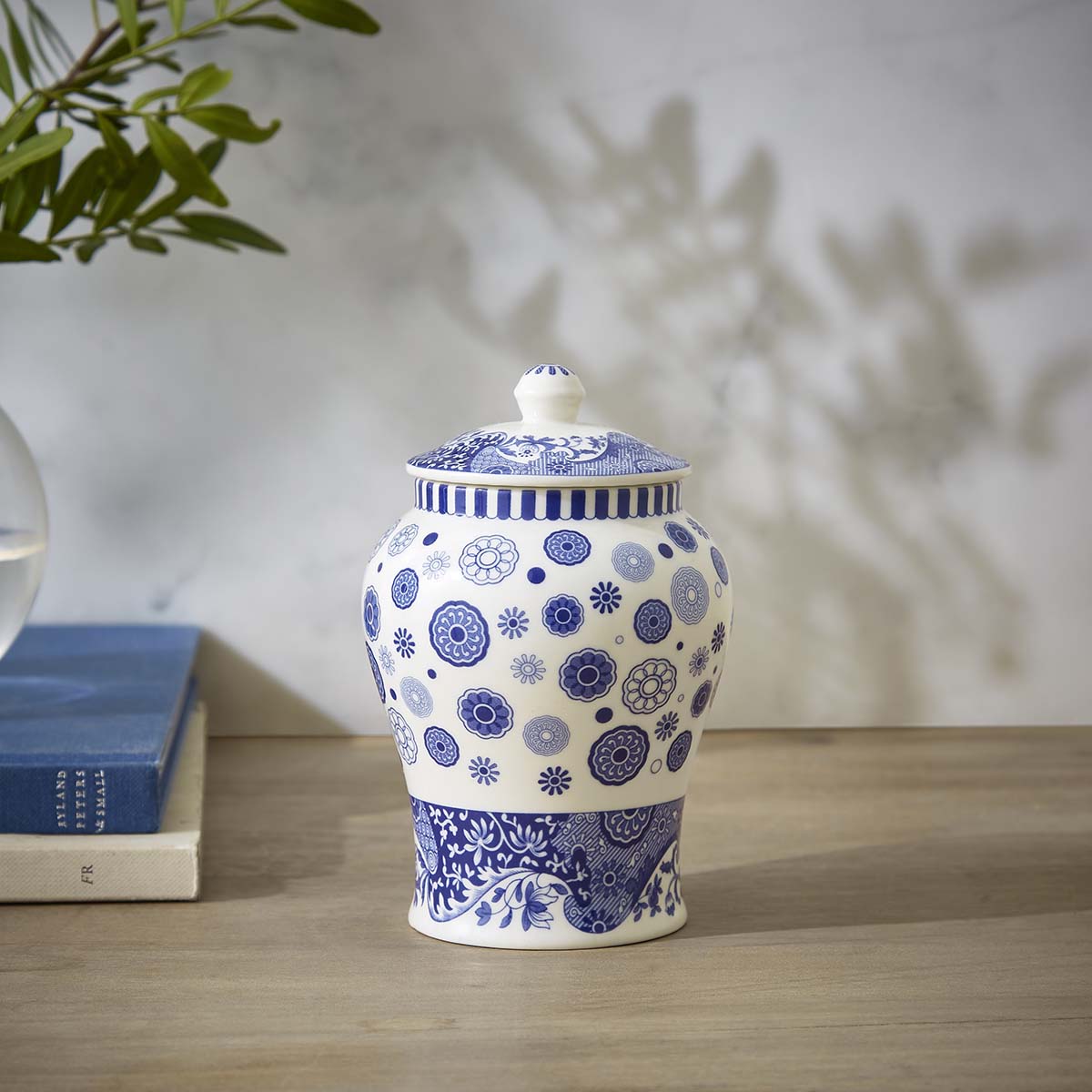 Brocato Mini Vase image number null